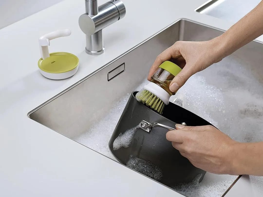 Automatic Soap Brush – Hands-Free Cleaning